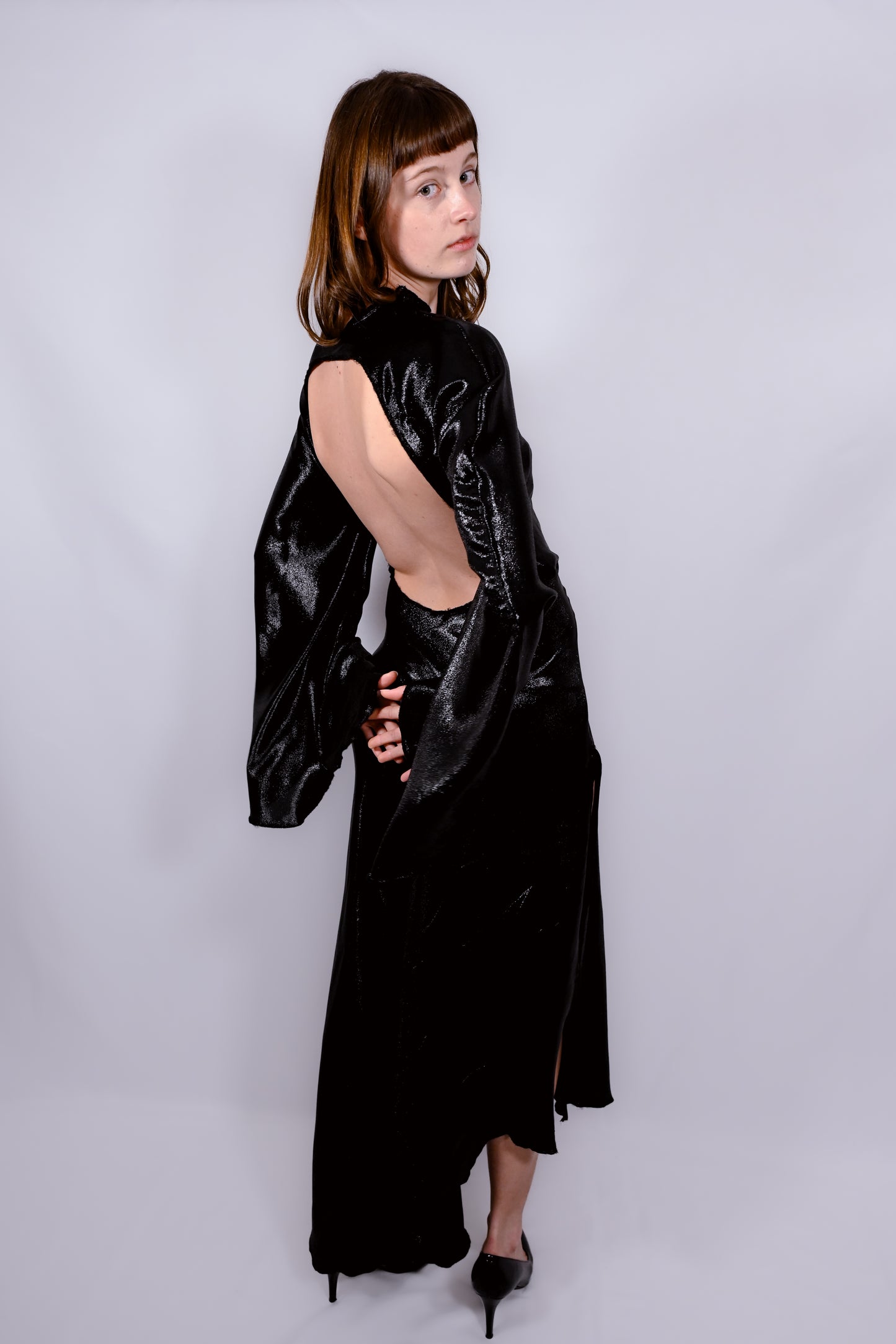 Chaos - Robe en soie noire métallique